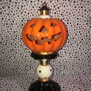 🎃 Halloween Pumpkin Lantern - Orange and Black